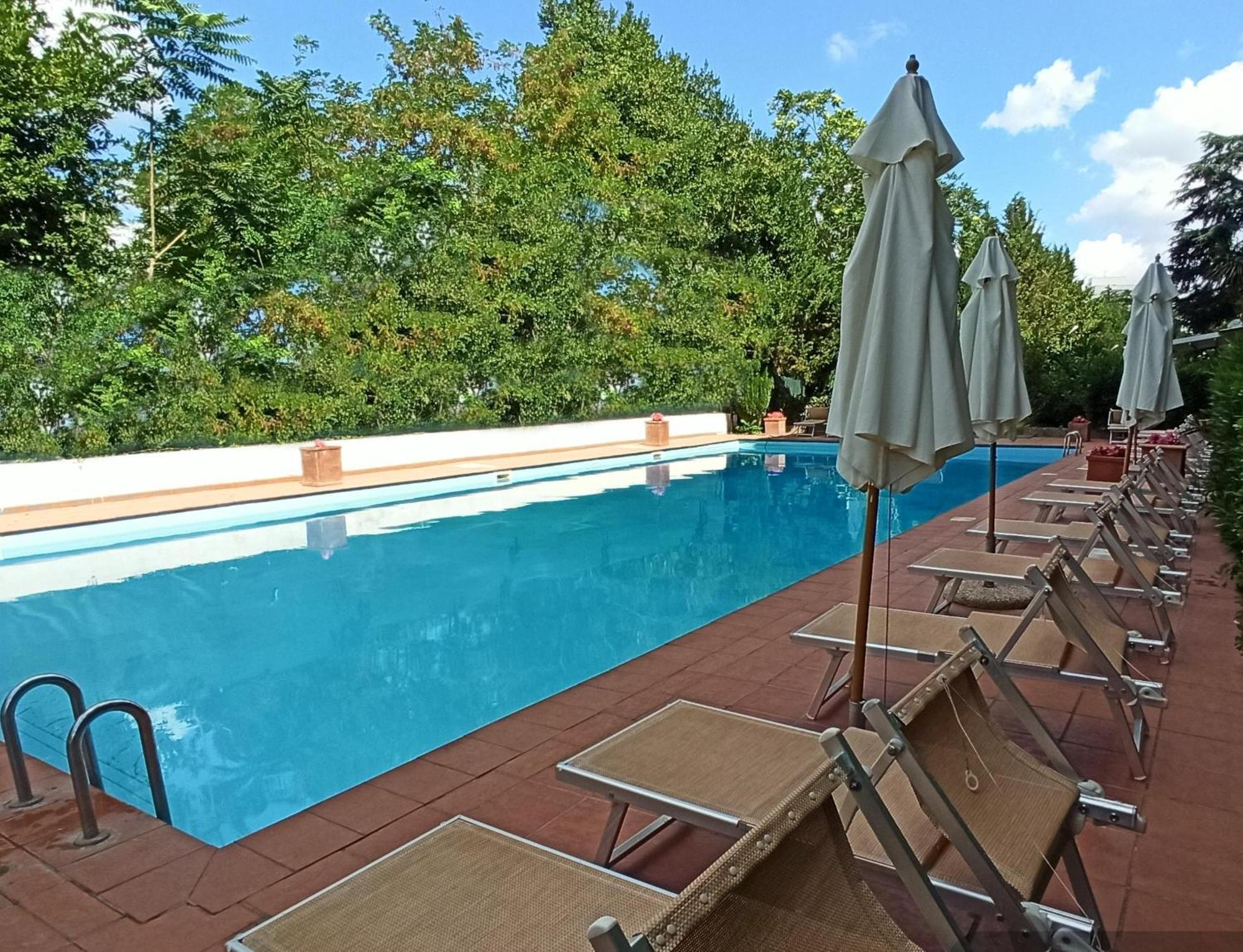 Aurelia Antica Terrace Apt Free Pool And Parking Rzym Zewnętrze zdjęcie